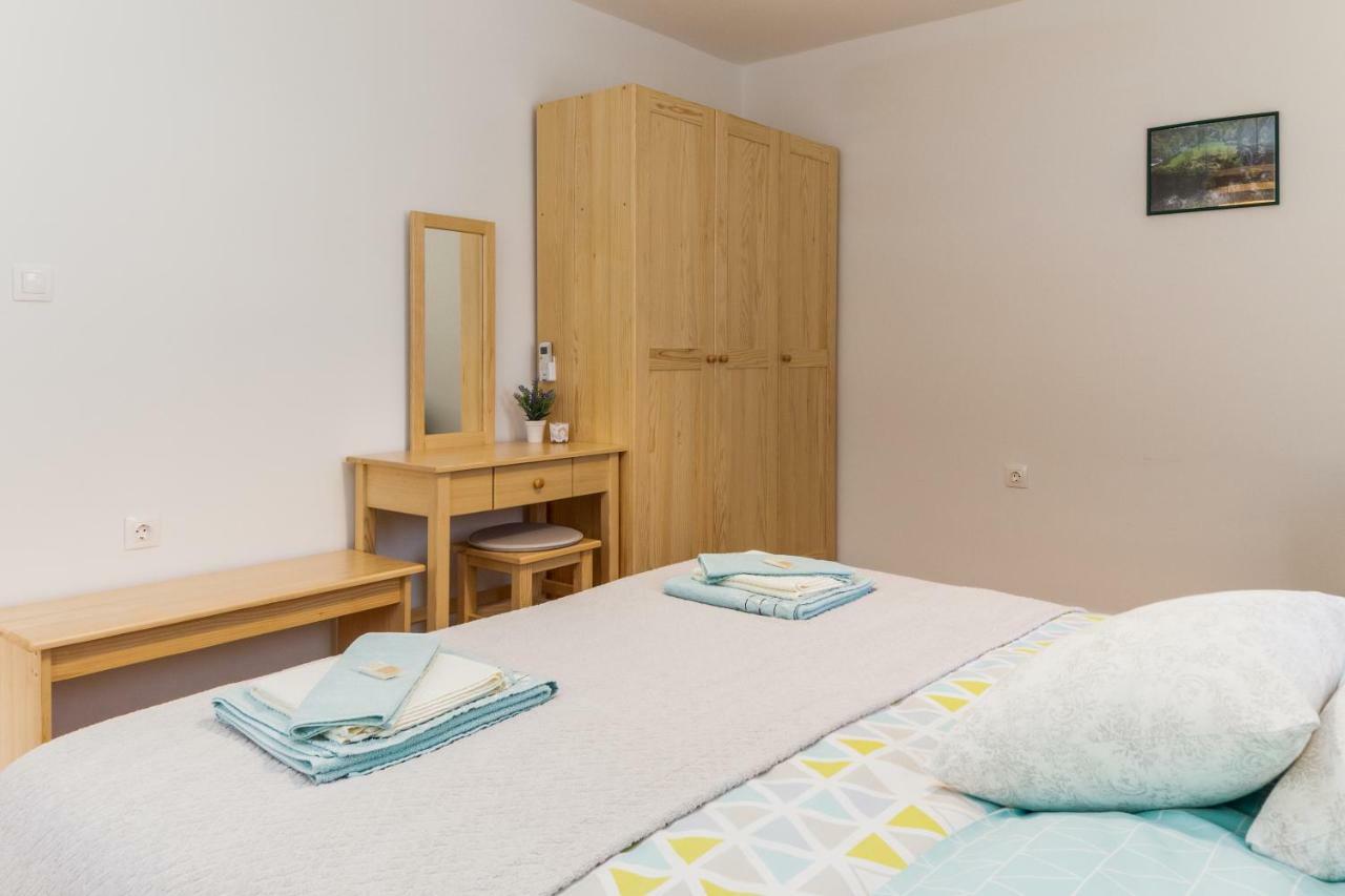 Holiday Home, Apartman Obajdin Slunj Dış mekan fotoğraf