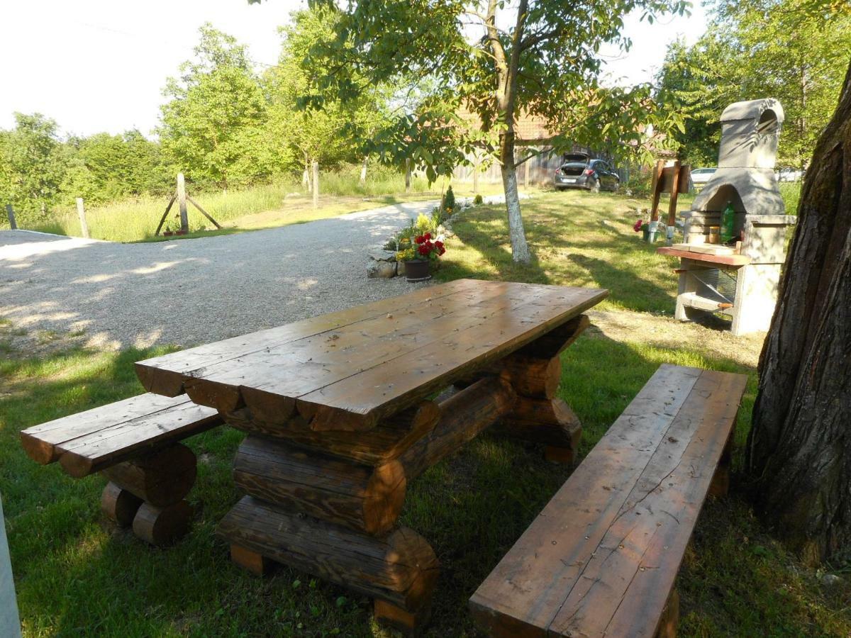 Holiday Home, Apartman Obajdin Slunj Dış mekan fotoğraf